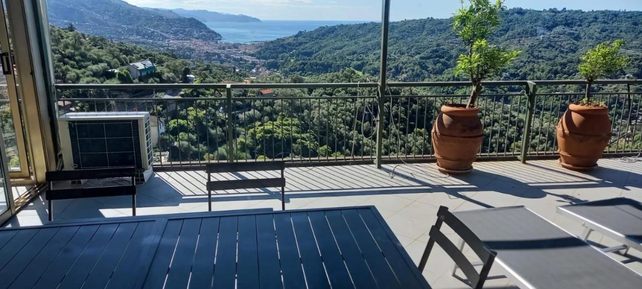 Апартаменти La Terrazza Sul Golfo Рапалло Екстер'єр фото
